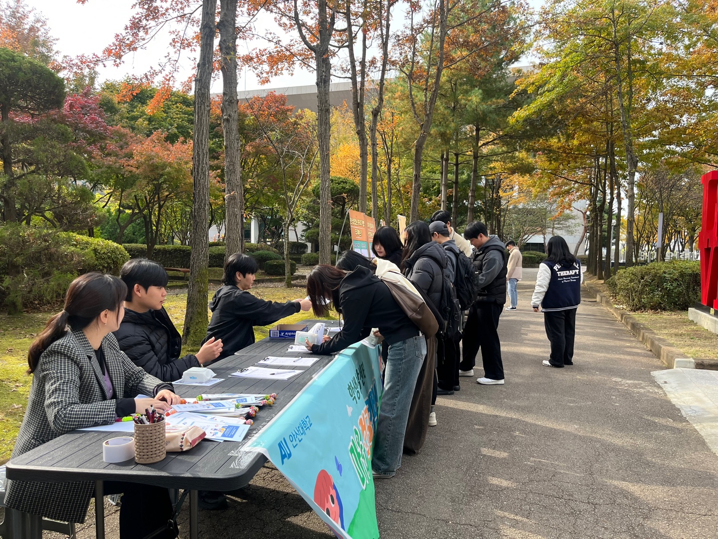 마음건강캠페인 활동사진.jpg